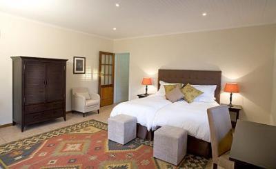 Safari Club Sa Hotel Kempton Park Exterior photo